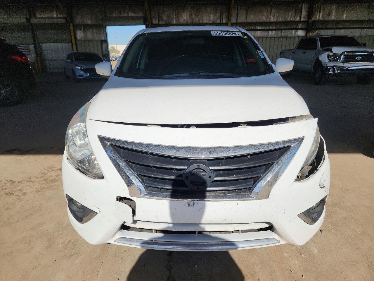 2017 Nissan Versa 1.6 S - Фото 5