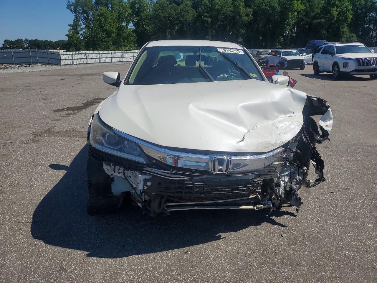 2017 Honda Accord Lx - Фото 5