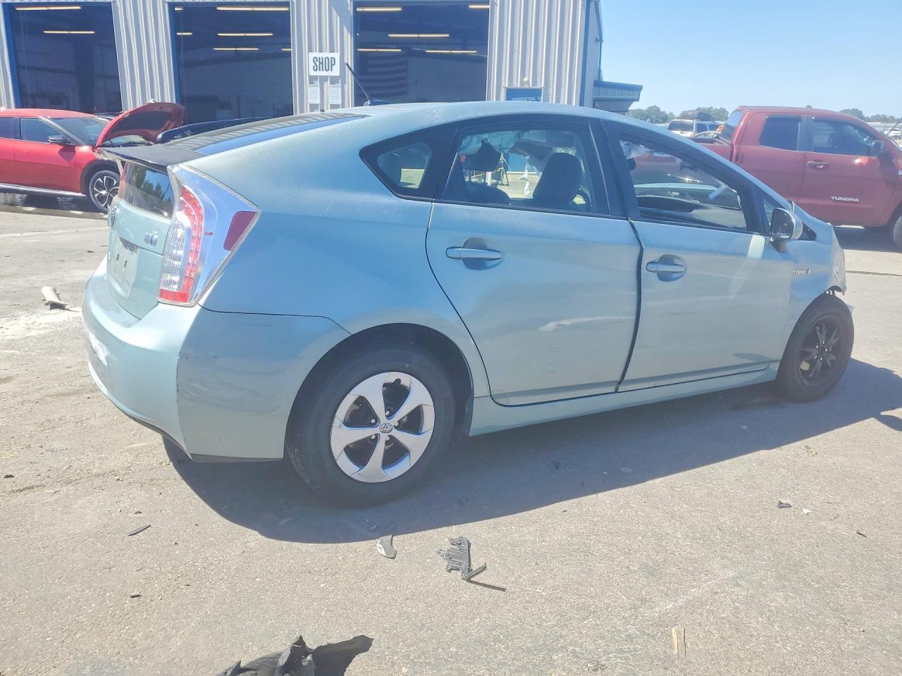 2013 Toyota Prius Four - Фото 3