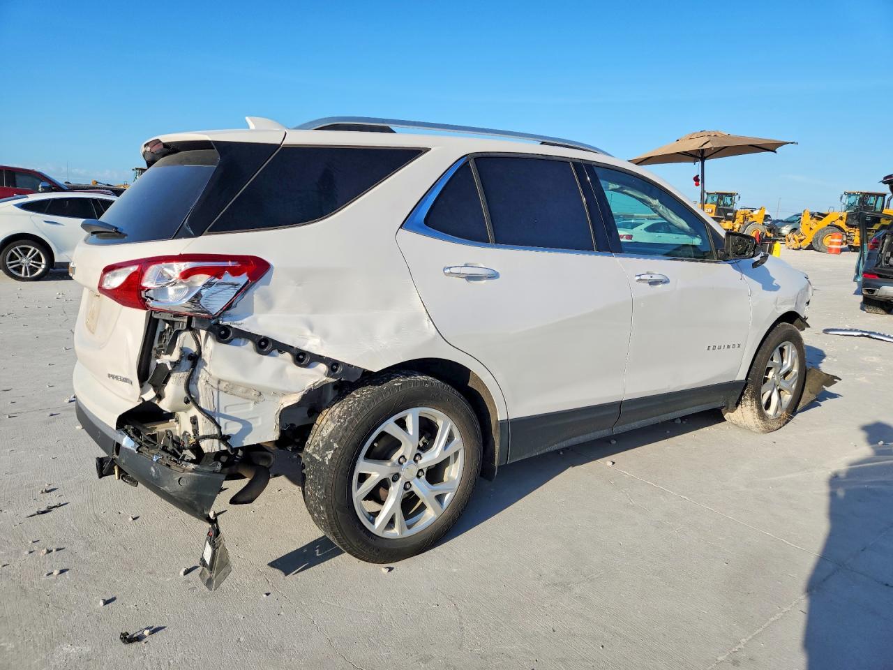 2020 Chevrolet Equinox Premier - Фото 3