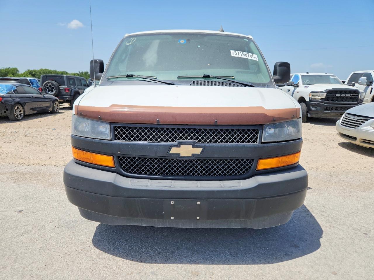 2019 Chevrolet Express G3500 - Фото 5