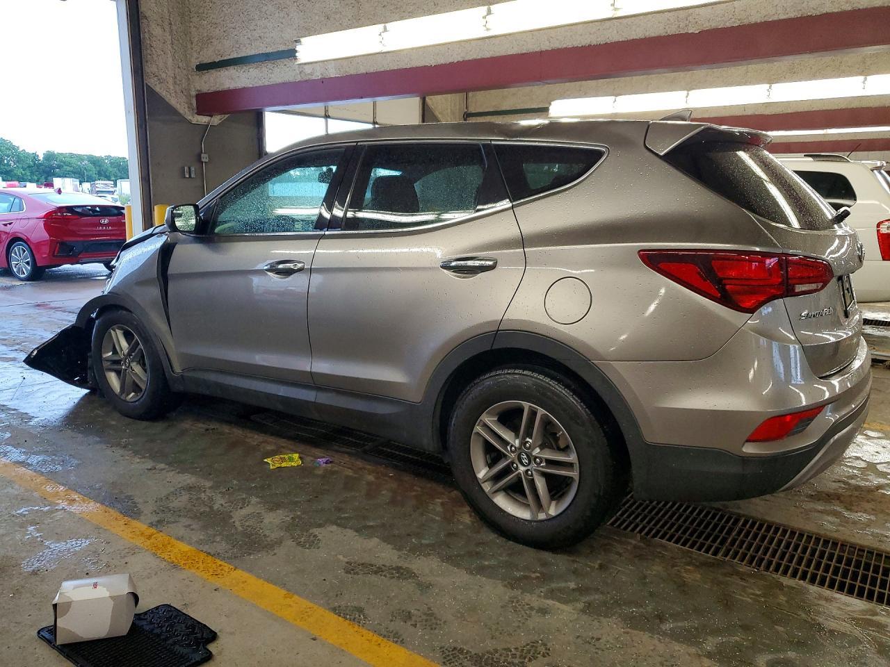 2017 Hyundai Santa Fe Sport 2.4L - Фото 2
