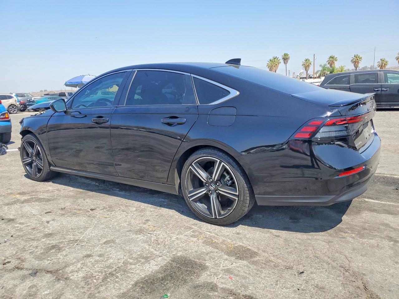 2024 Honda Accord Hybrid Sport - Image 2
