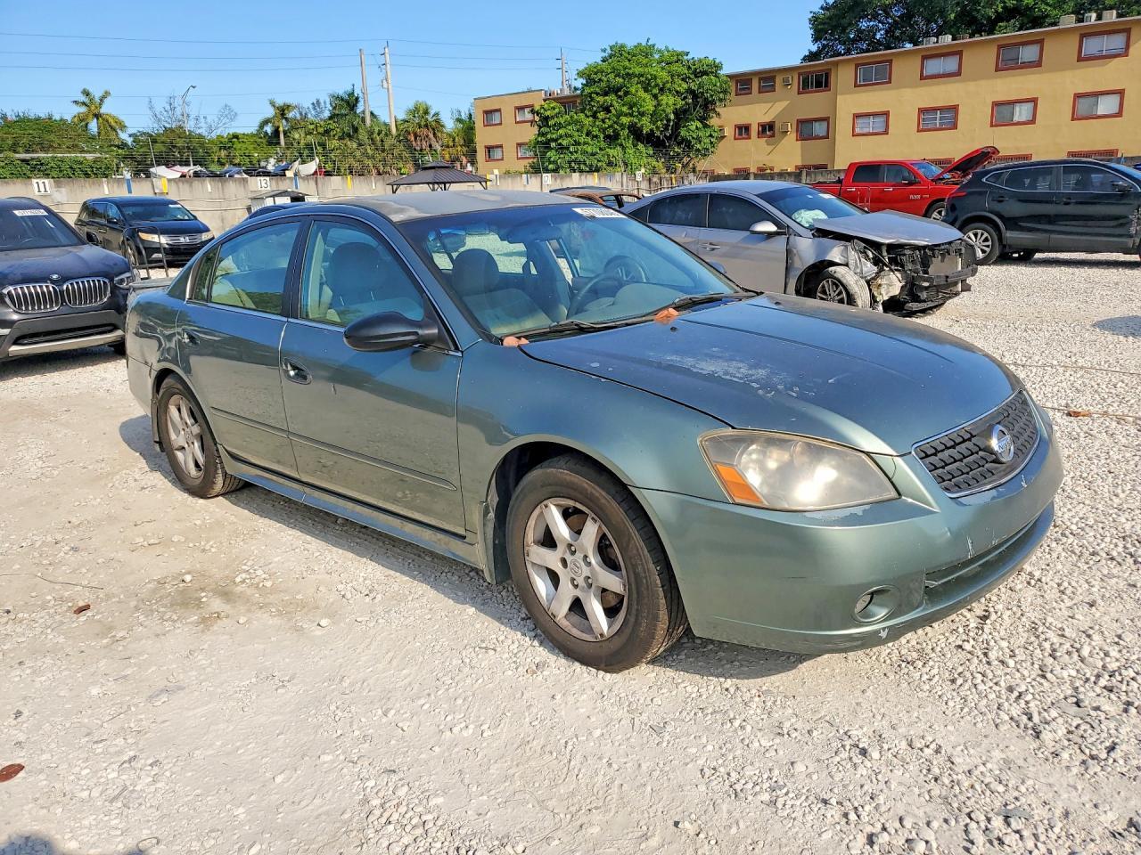 2005 Nissan Altima 2.5 - Фото 4