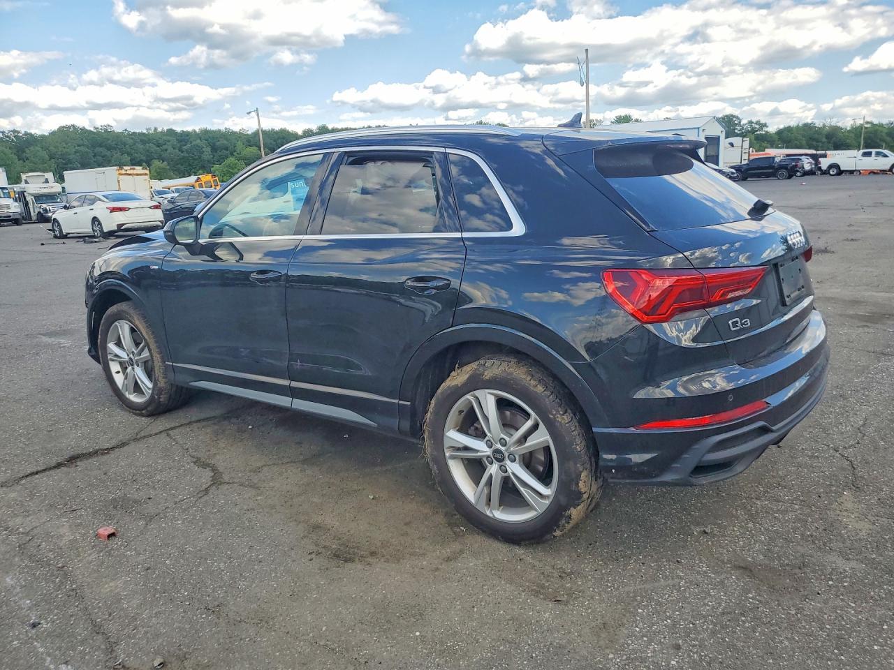 2024 Audi Q3 Premium S Line 45 - Фото 2