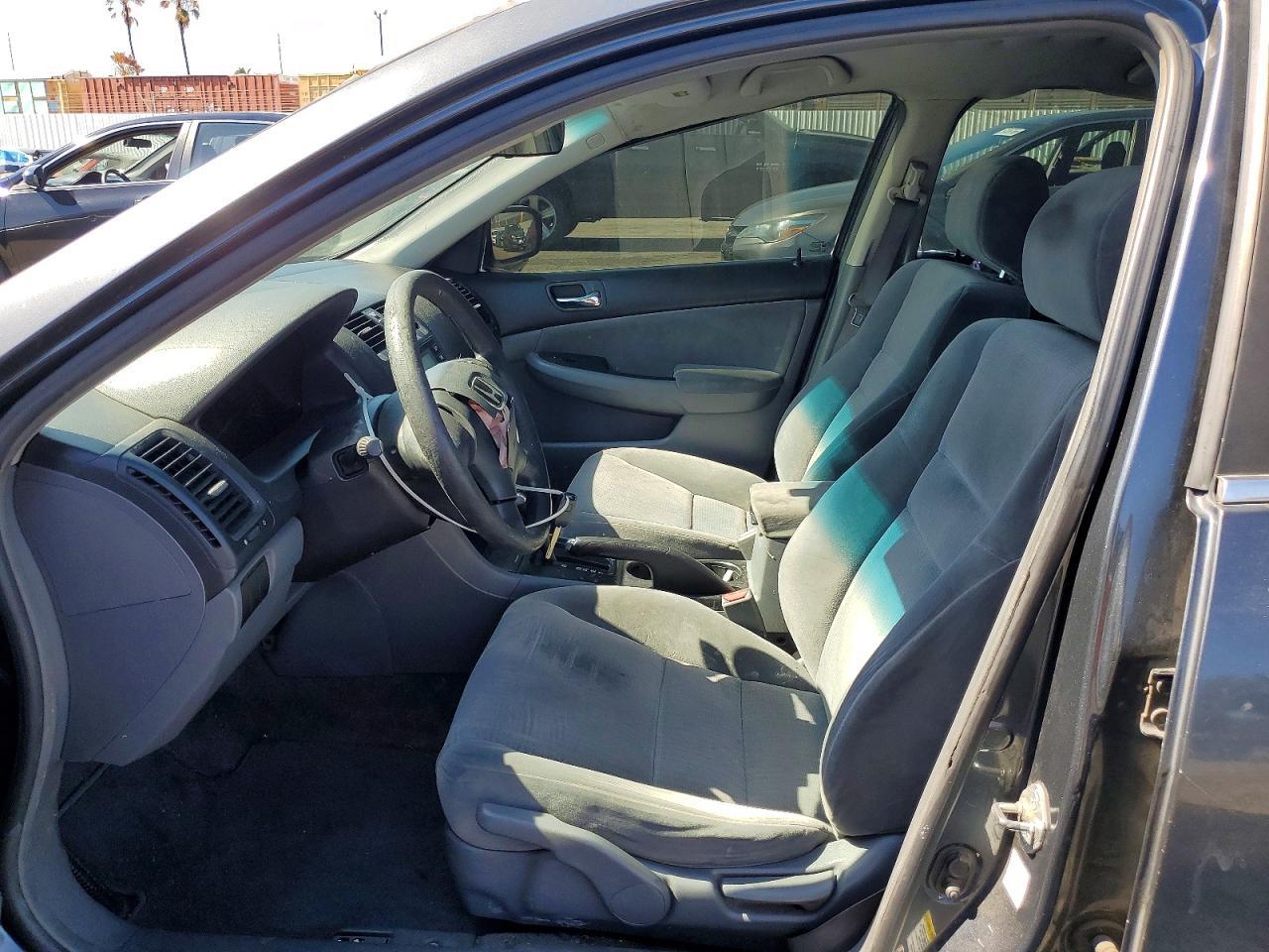 2005 Honda Accord Lx - Image 7
