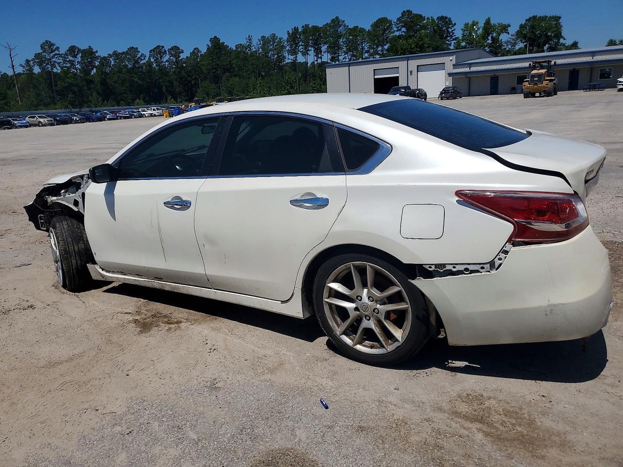 2013 Nissan Altima 2.5 - Фото 2