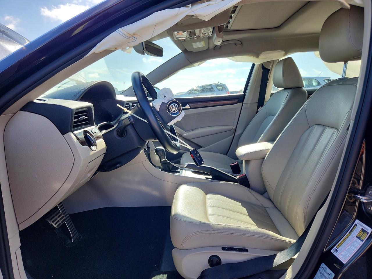 2020 Volkswagen Passat Sel - Image 7
