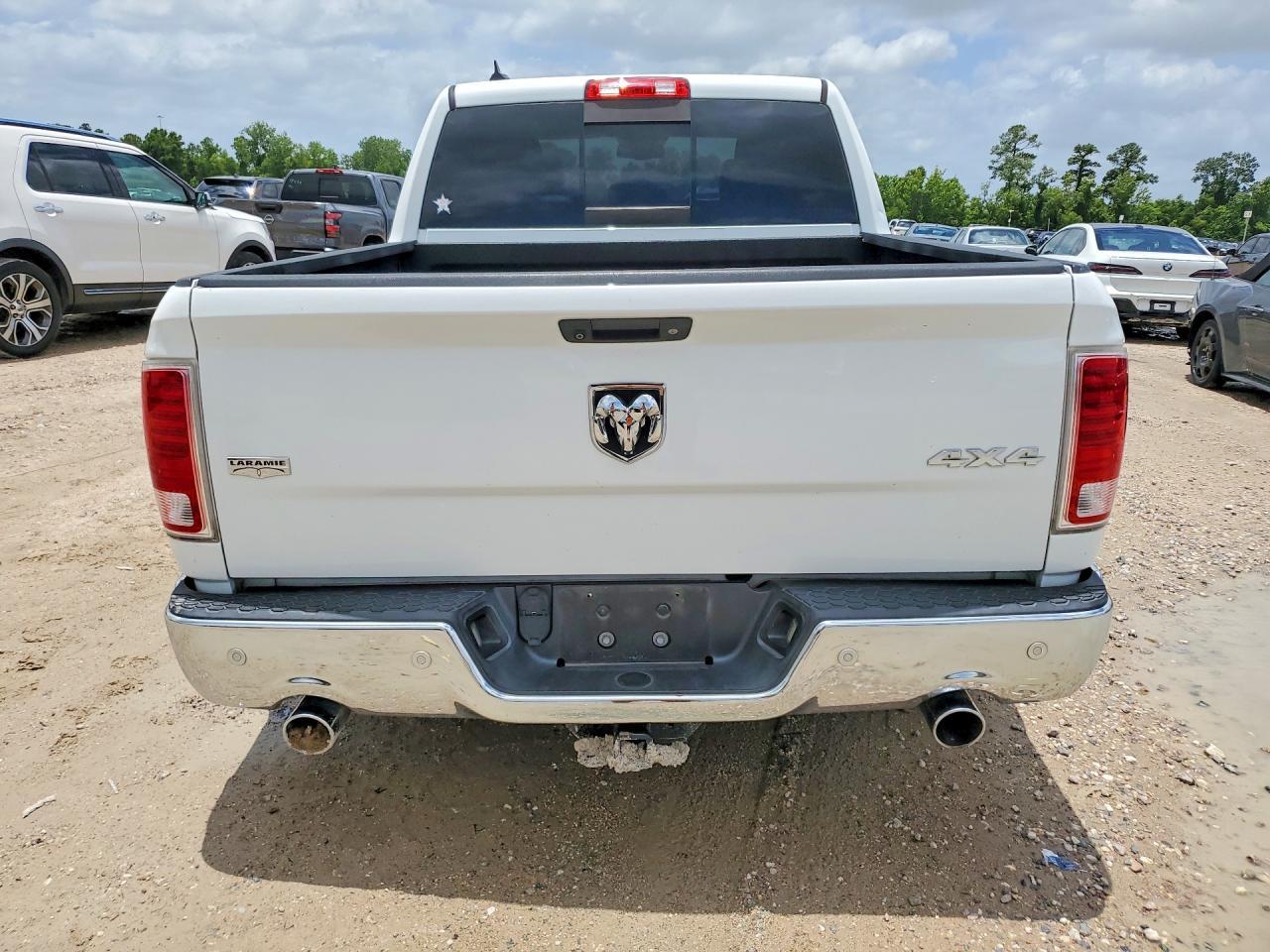 2015 Ram 1500 Laramie - Фото 6