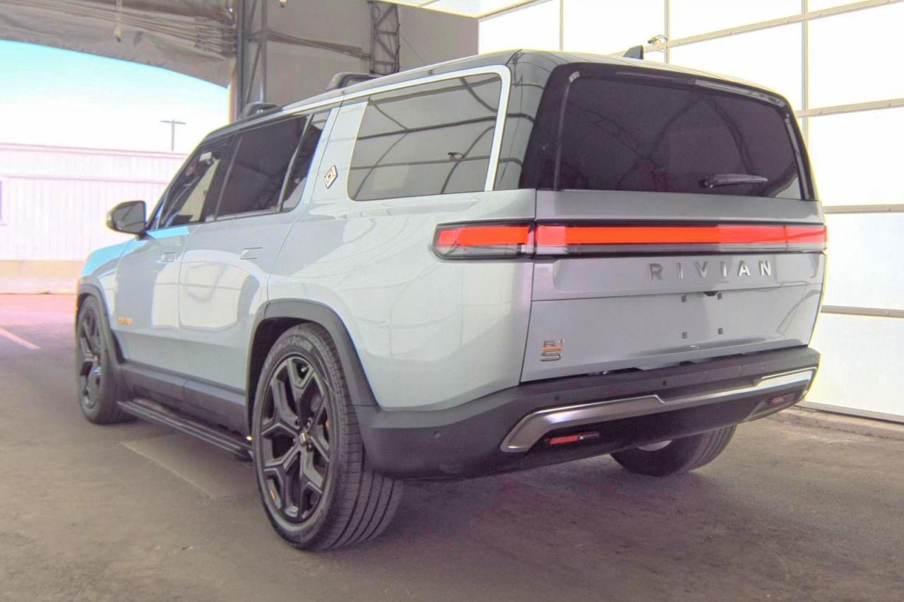 2023 Rivian R1S Adventure - Image 3