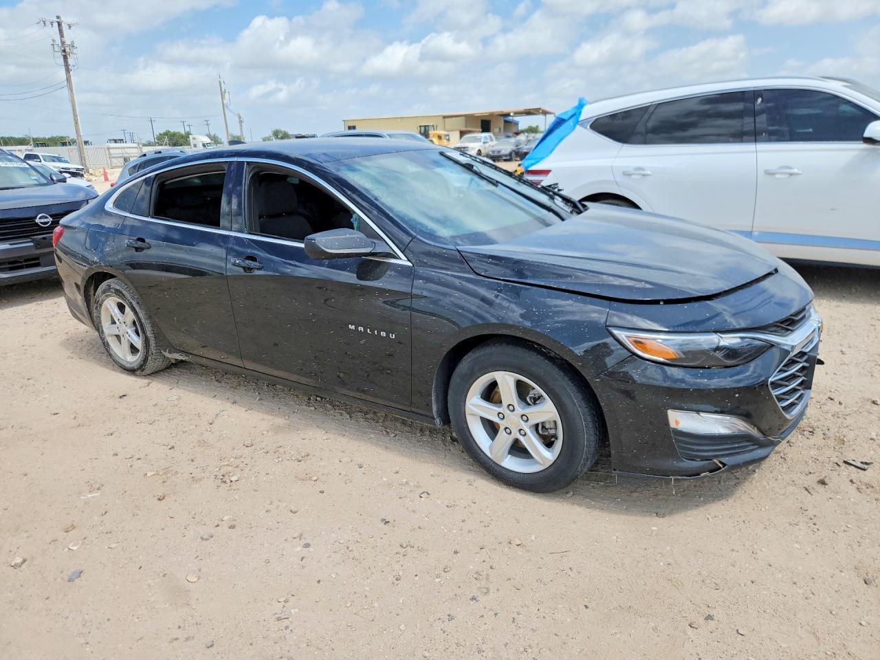 2023 Chevrolet Malibu Ls - Image 4