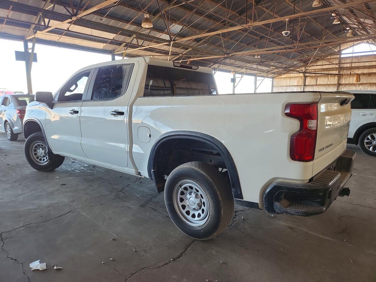 2023 Chevrolet Silverado K1500 Lt Trail Boss - Фото 2