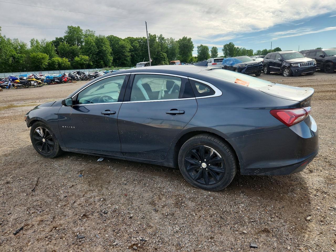 2019 Chevrolet Malibu Lt - Фото 2