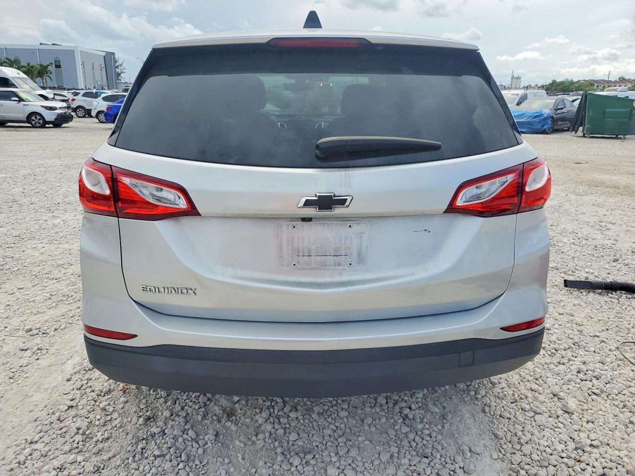2019 Chevrolet Equinox Ls - Фото 6