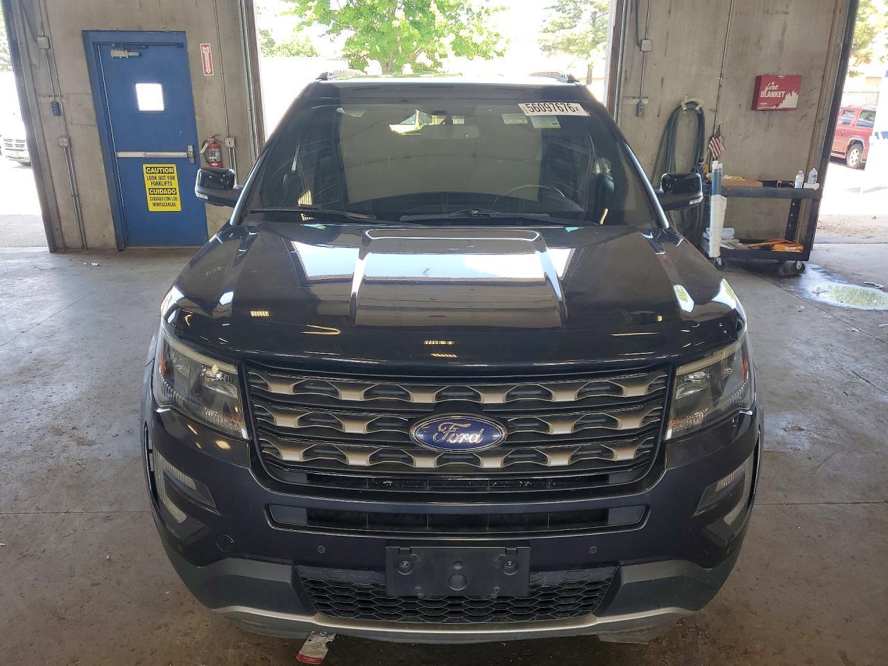 2017 Ford Explorer Xlt - Image 5