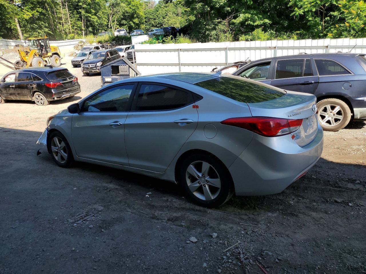 2013 Hyundai Elantra Gls - Фото 2