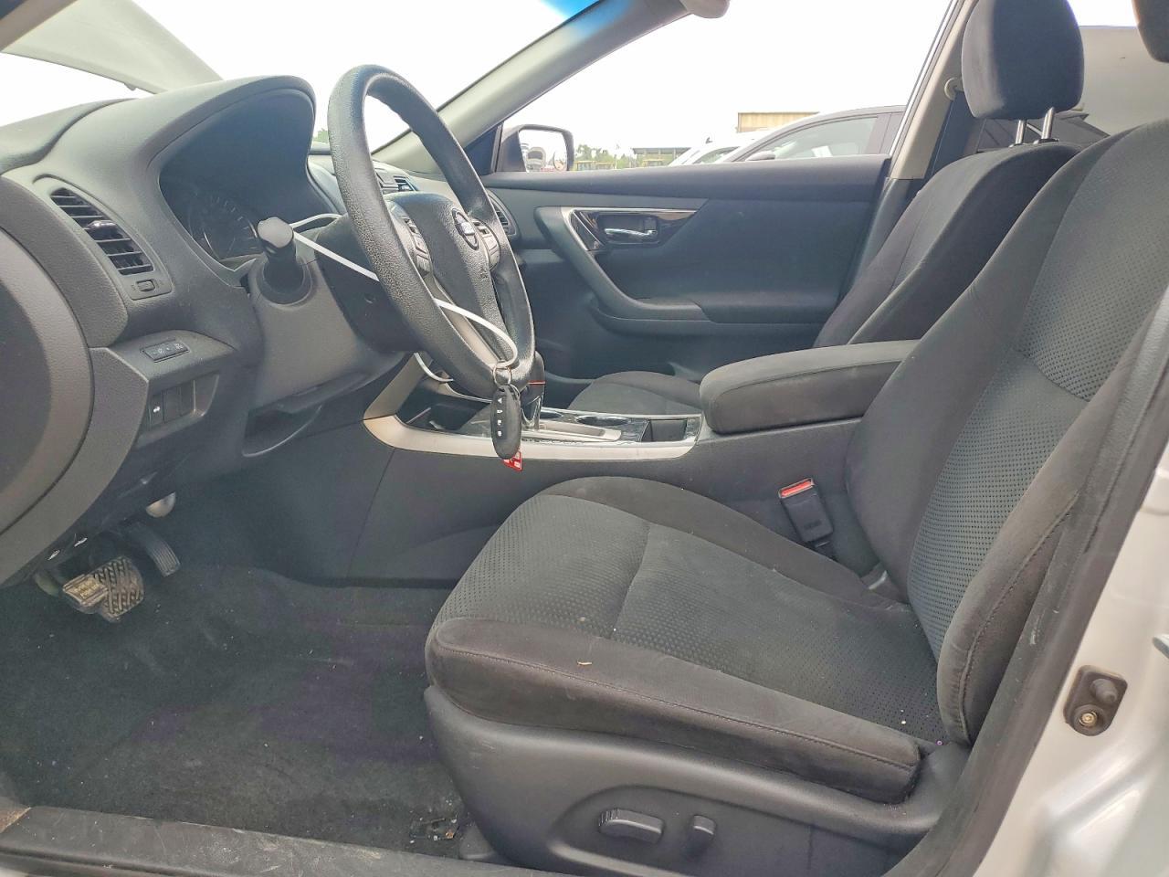 2014 Nissan Altima 2.5 S - Фото 7