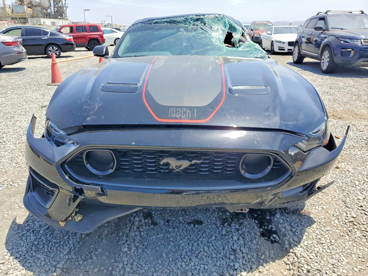 2021 Ford Mustang Mach I - Фото 5