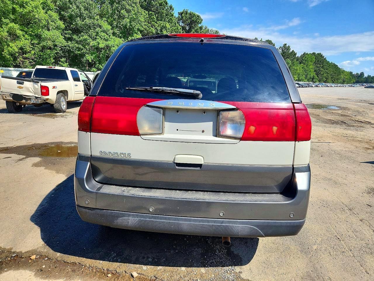 2004 Buick Rendezvous Cx - Image 6