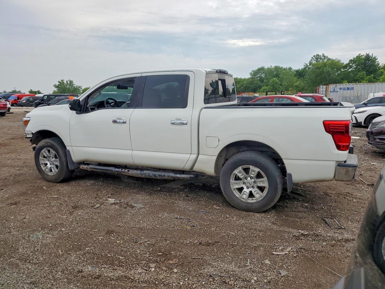2018 Nissan Titan S - Image 2
