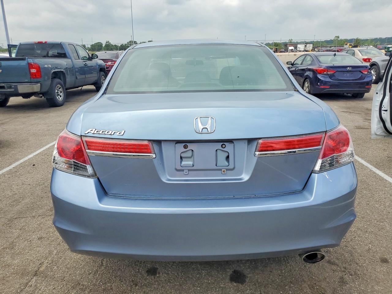2011 Honda Accord Lxp - Фото 6