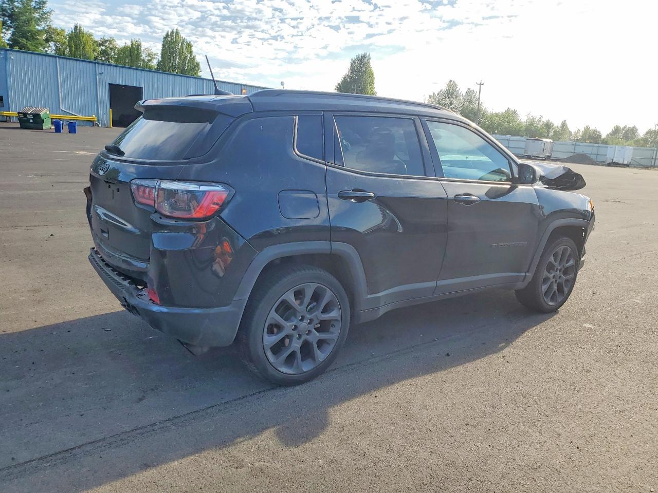 2021 Jeep Compass Limited - Фото 3
