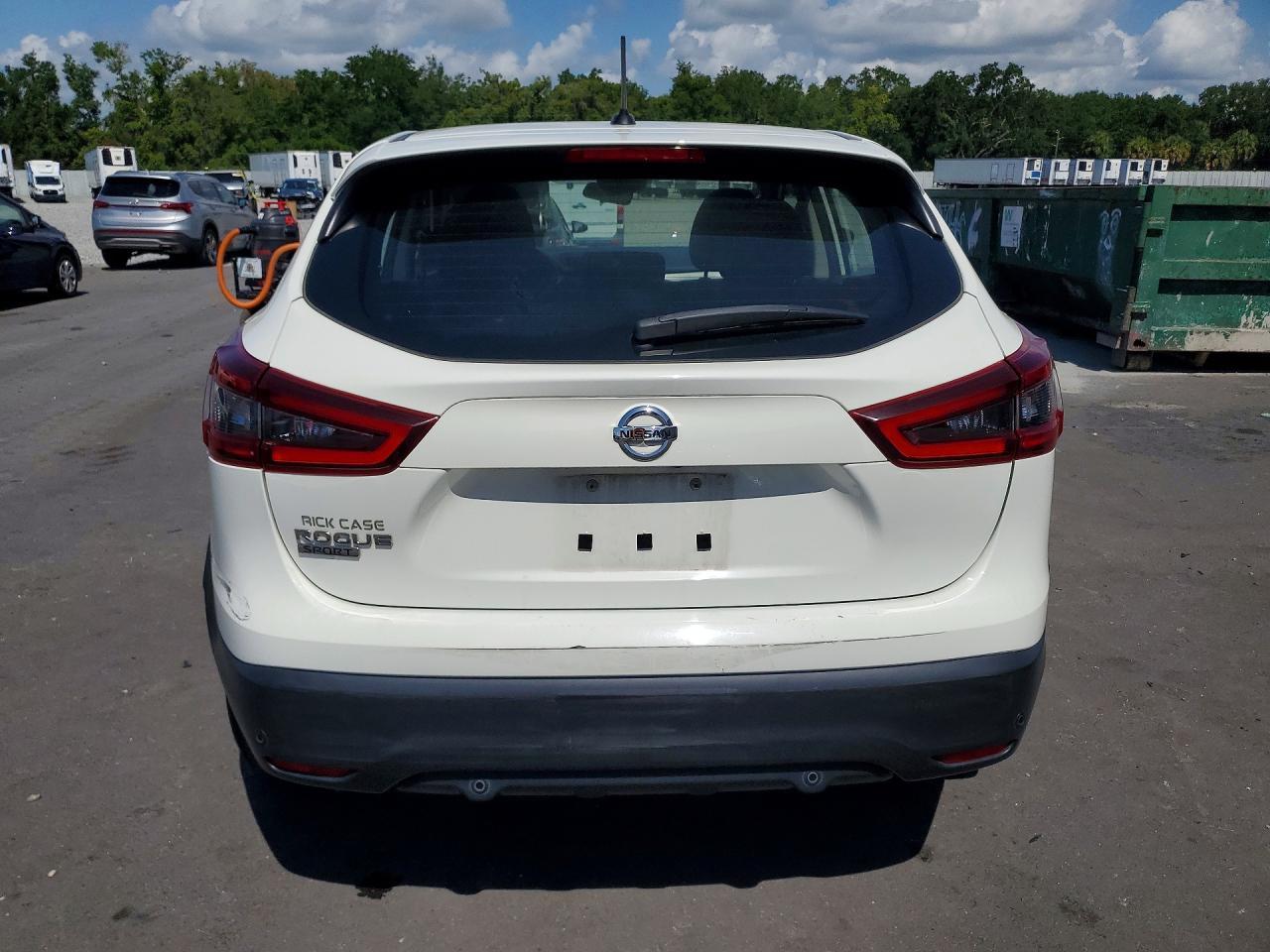 2021 Nissan Rogue Sport S - Фото 6