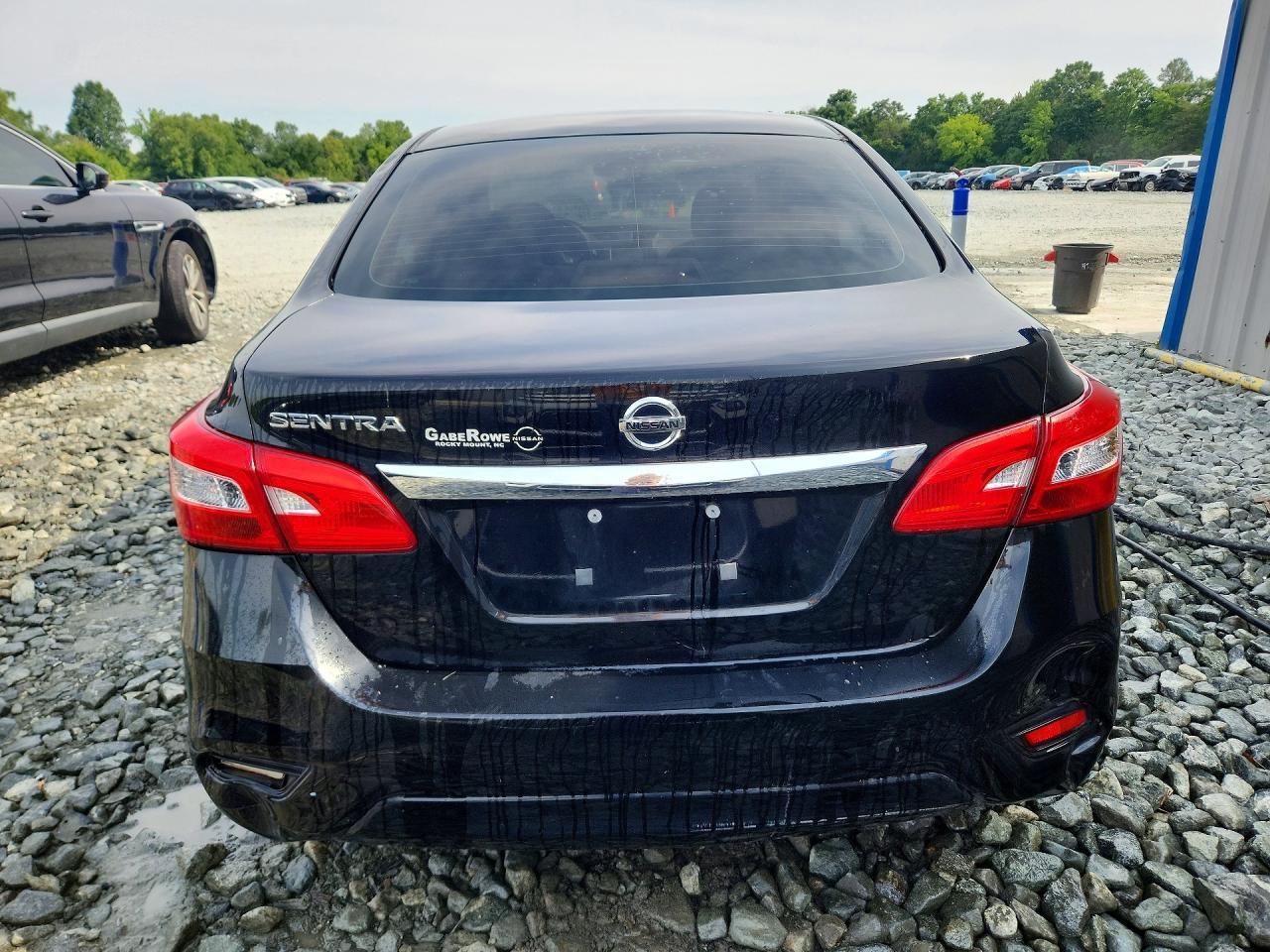 2019 Nissan Sentra S - Фото 6