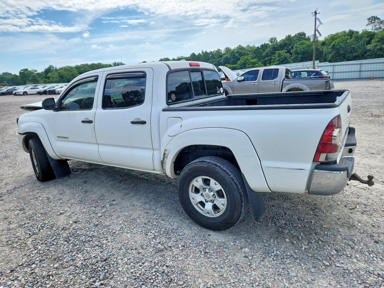 2010 Toyota Tacoma - Фото 2