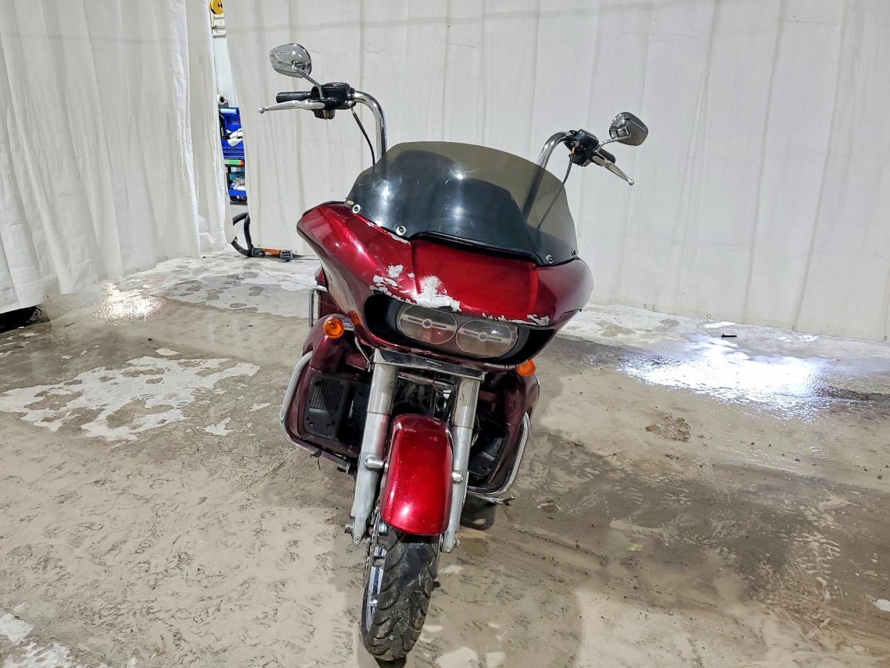 2017 Harley-Davidson Fltru - Фото 2