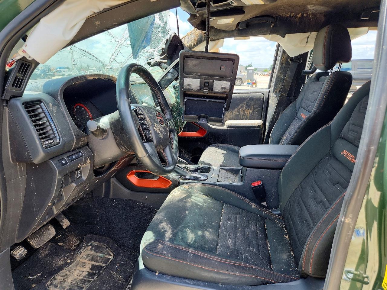 2024 Nissan Frontier Pro-X - Фото 7