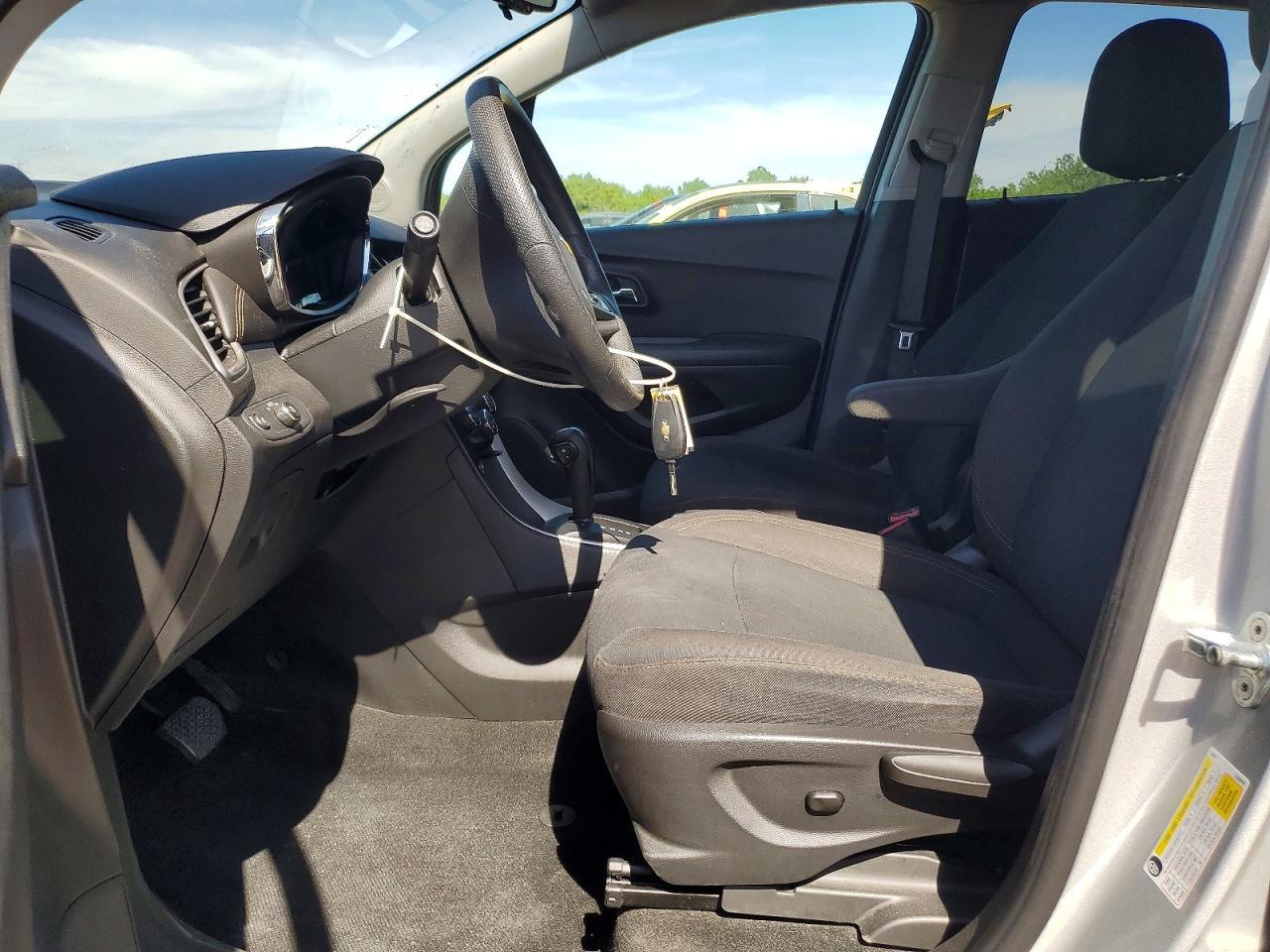 2020 Chevrolet Trax Ls - Фото 7