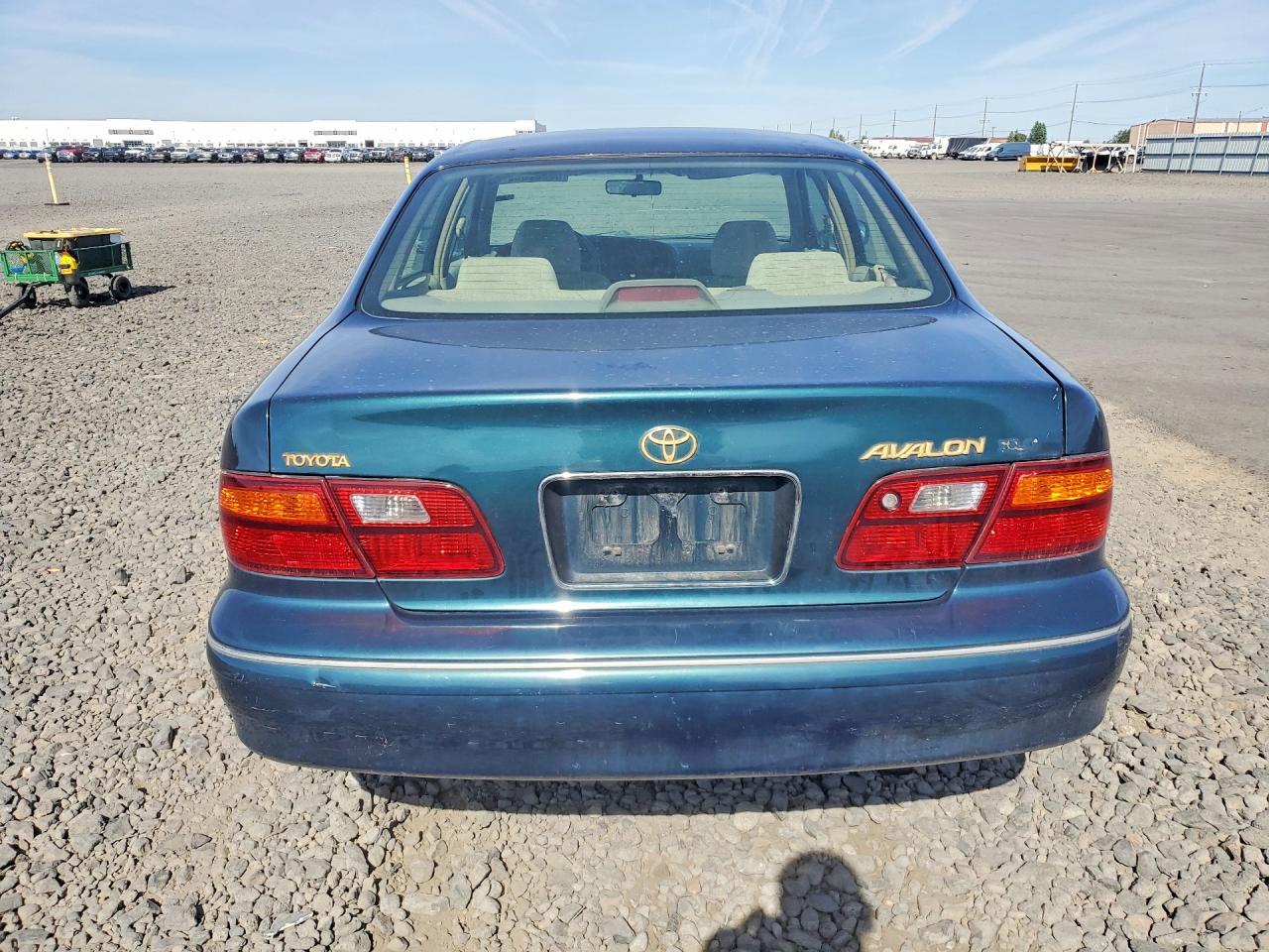 1999 Toyt Avalon - Image 6
