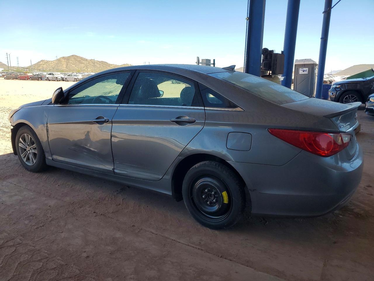 2013 Hyundai Sonata Gls - Фото 2