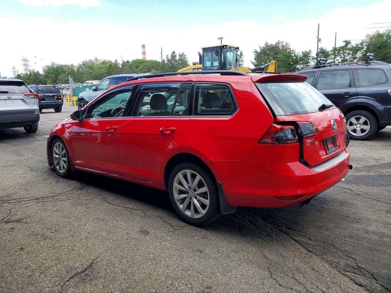 2017 Volkswagen Golf Sportwagen S - Фото 2