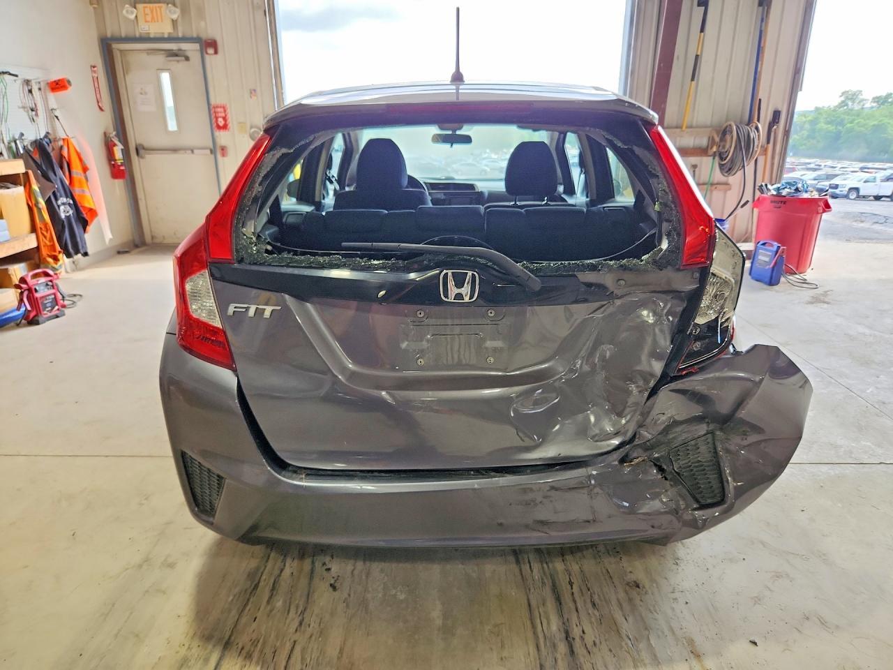 2017 Honda Fit Lx - Image 6