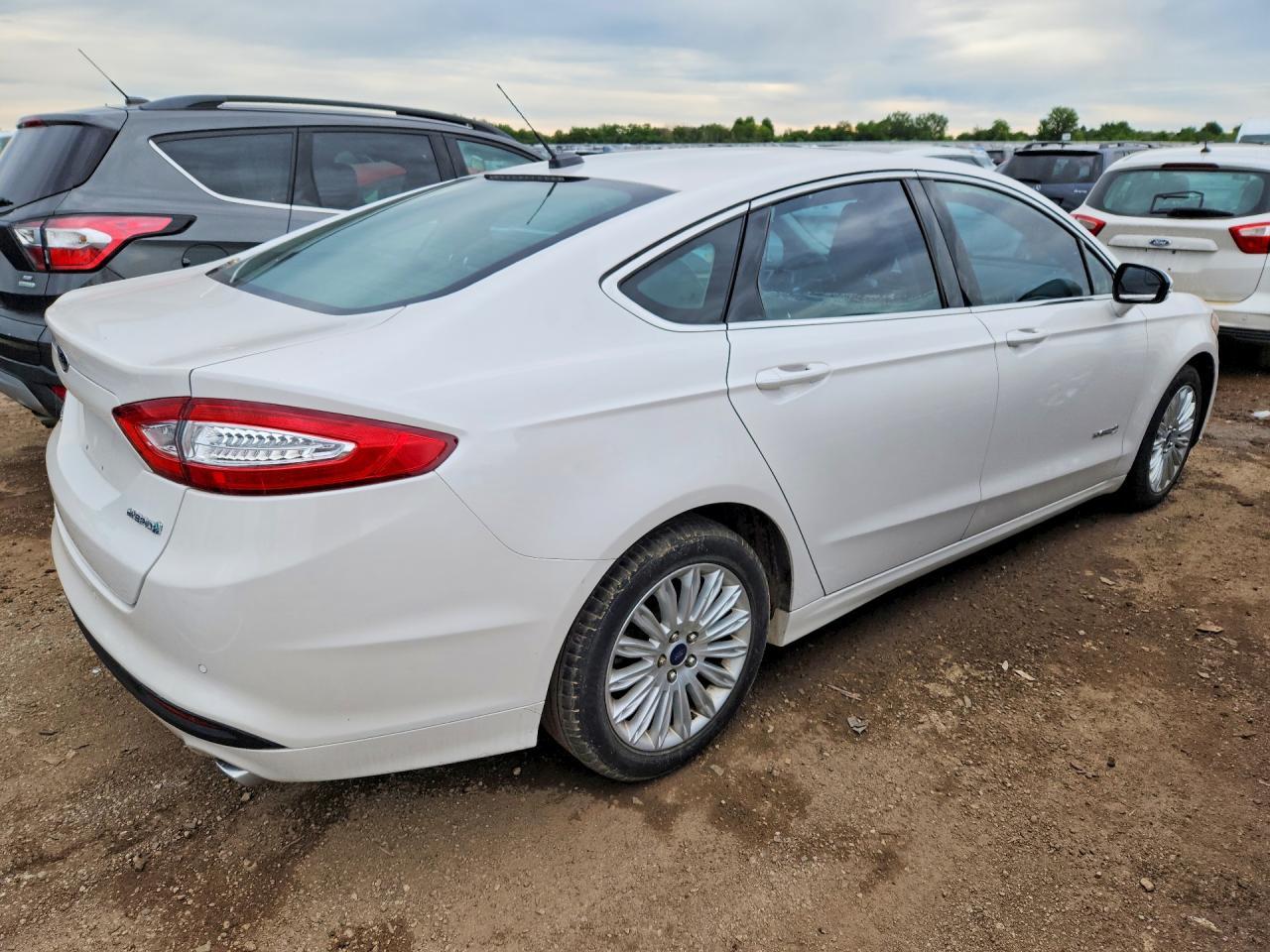 2013 Ford Fusion Se Hybrid - Фото 3