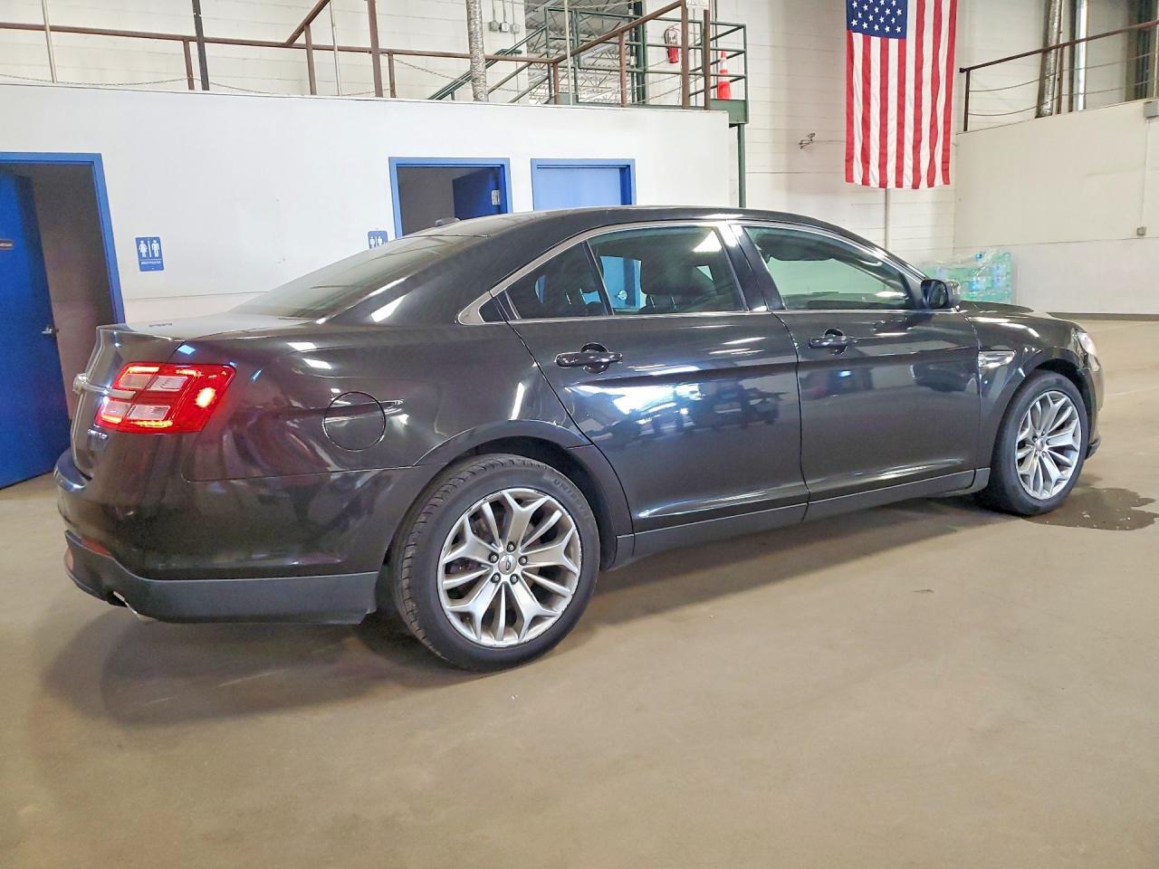 2013 Ford Taurus Limited - Image 3