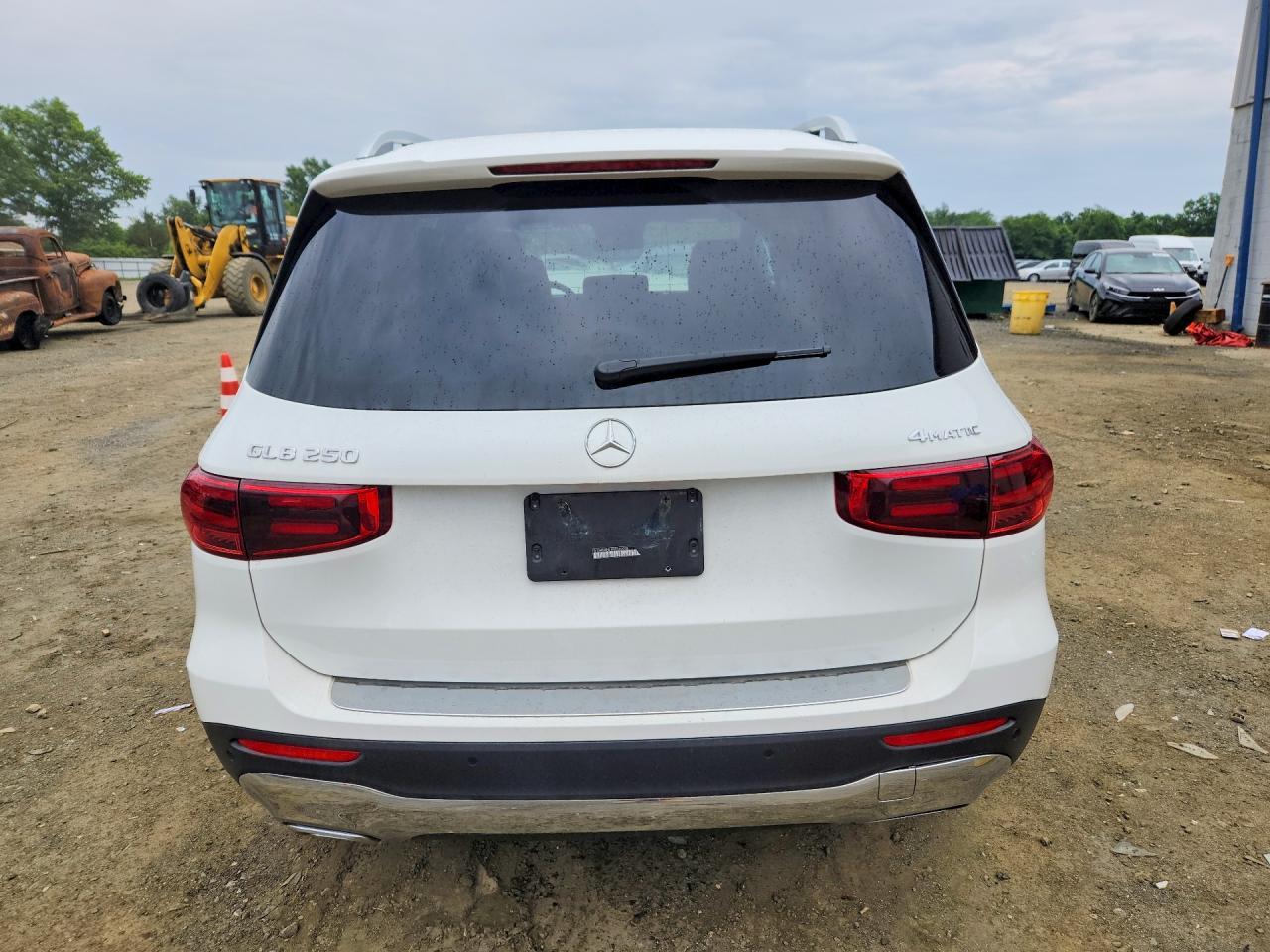 2024 Mercedes-Benz Glb 250 4Matic - Image 6