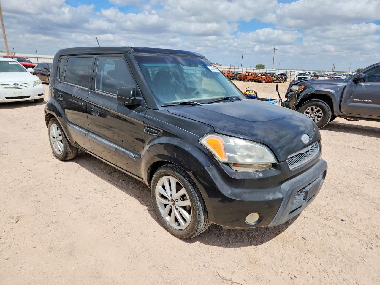 2010 Kia Soul + - Image 4