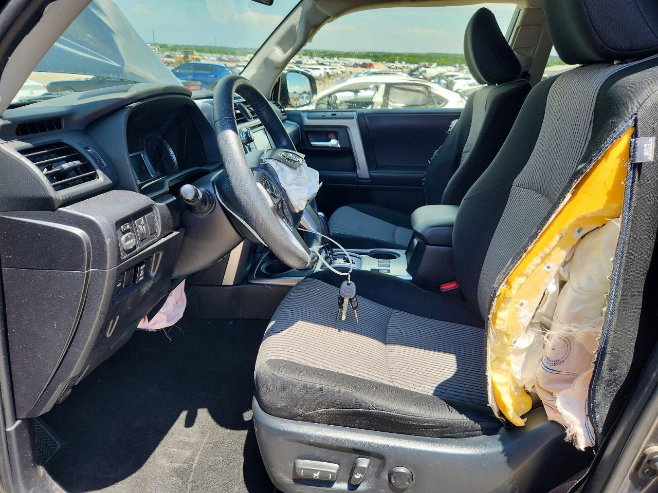 2018 Toyota 4Runner Sr5 - Image 7