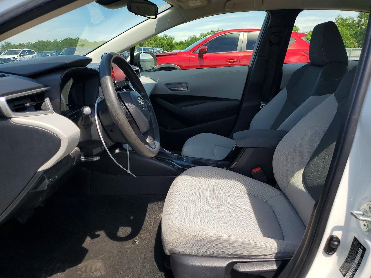 2021 Toyota Corolla Le - Image 7
