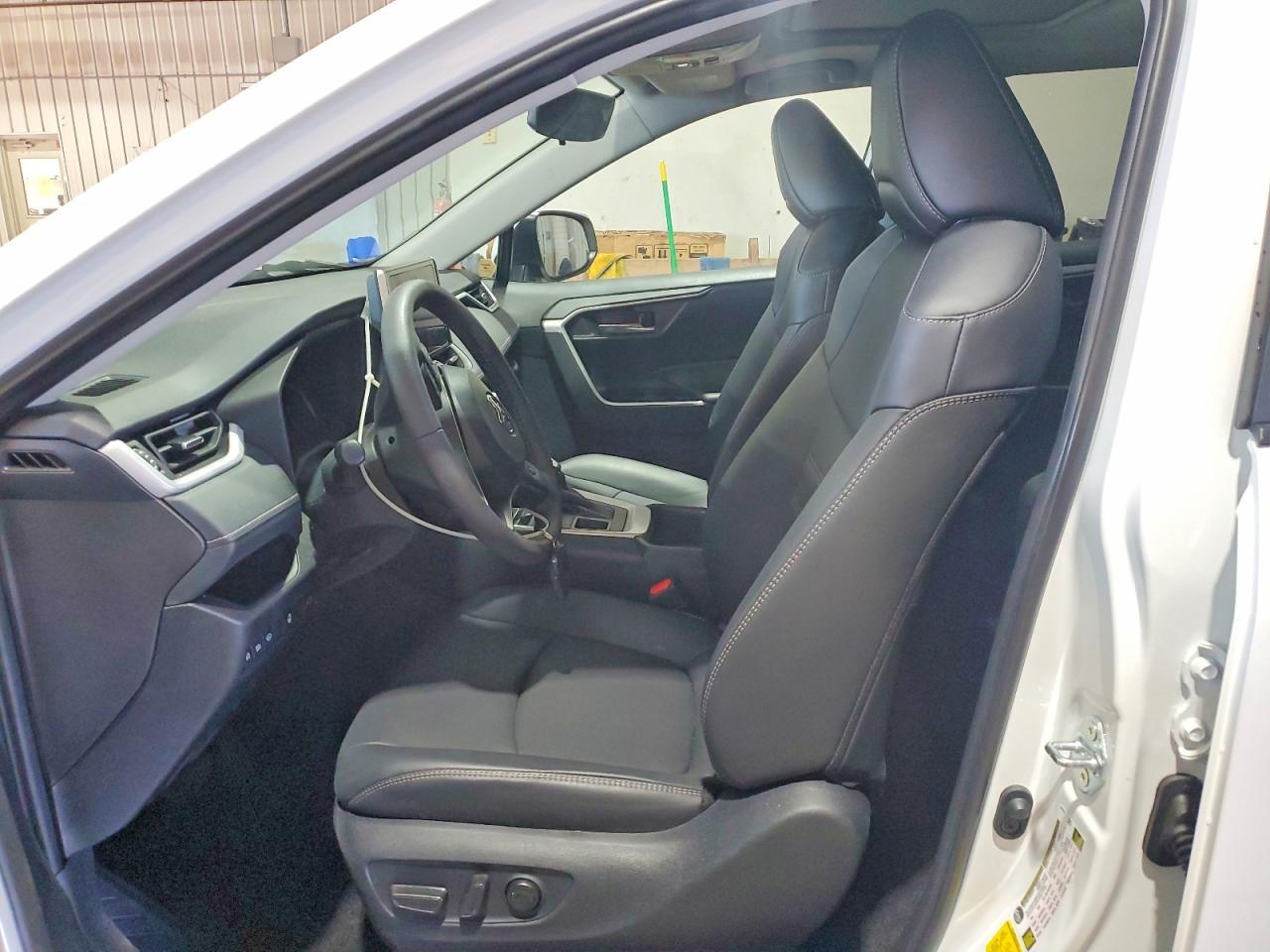 2025 Toyota Rav4 Xle Premium - Фото 7