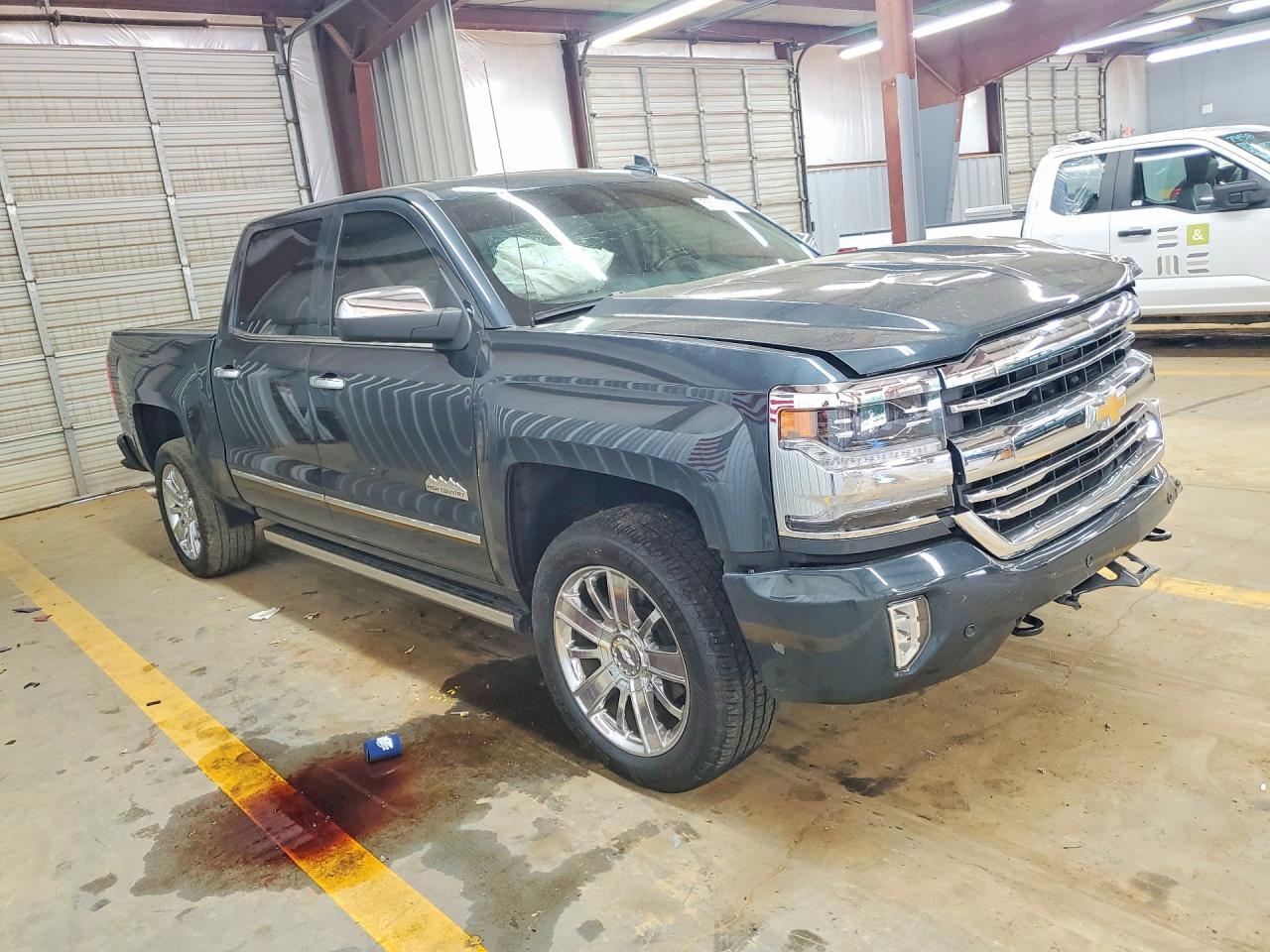 2018 Chevrolet Silverado K1500 High Country - Image 4
