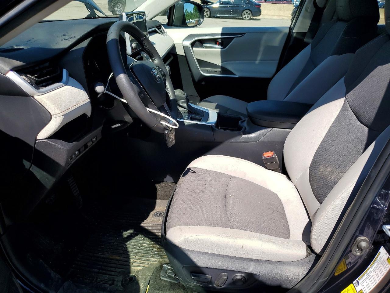 2025 Toyota Rav4 Xle - Фото 7