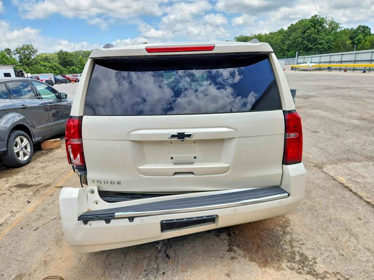 2015 Chevrolet Tahoe K1500 Ltz - Image 6