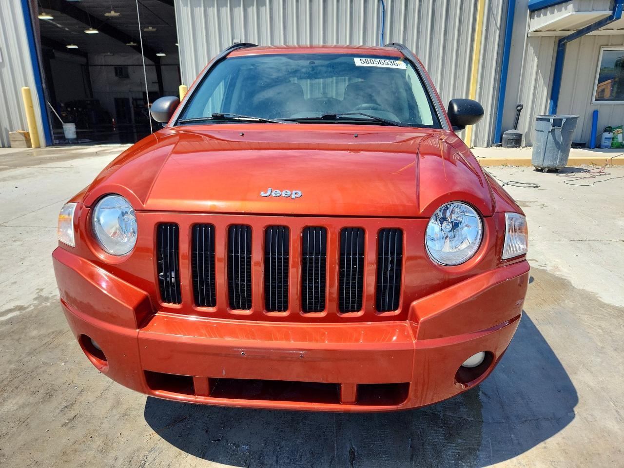 2010 Jeep Compass Sport - Фото 5