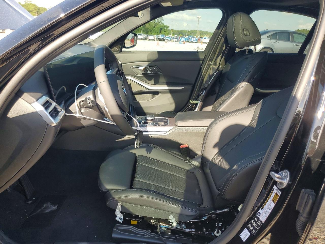 2026 BMW 330Xi - Image 7