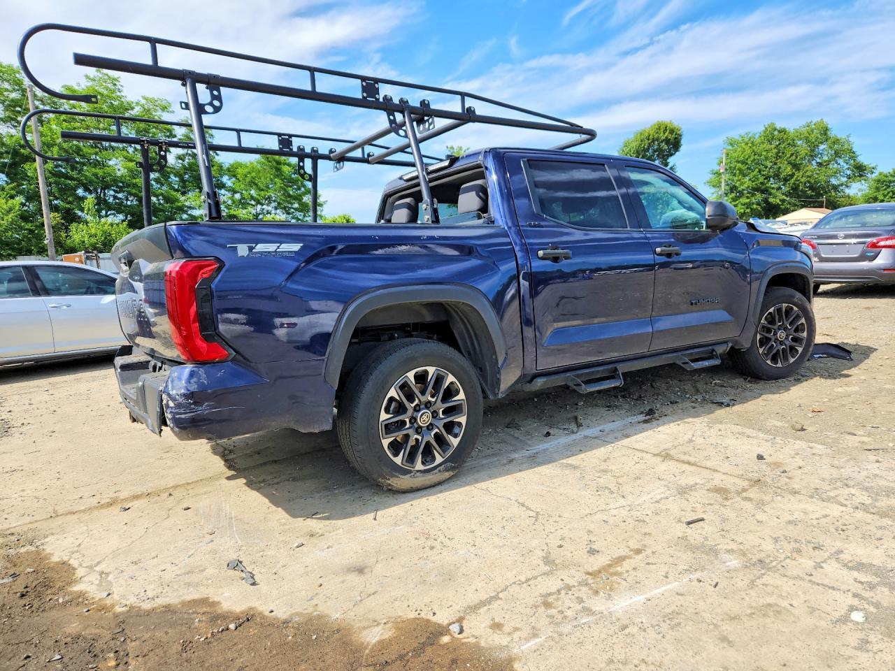 2022 Toyota Tundra Sr5 - Фото 3