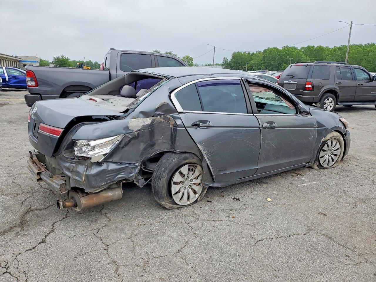 2011 Honda Accord Lx - Image 3